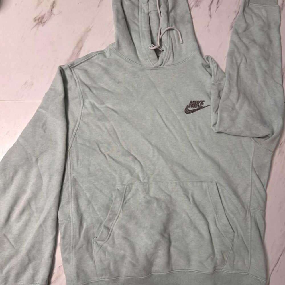 Nike Mint Green/Light Green Hoodie – Size M